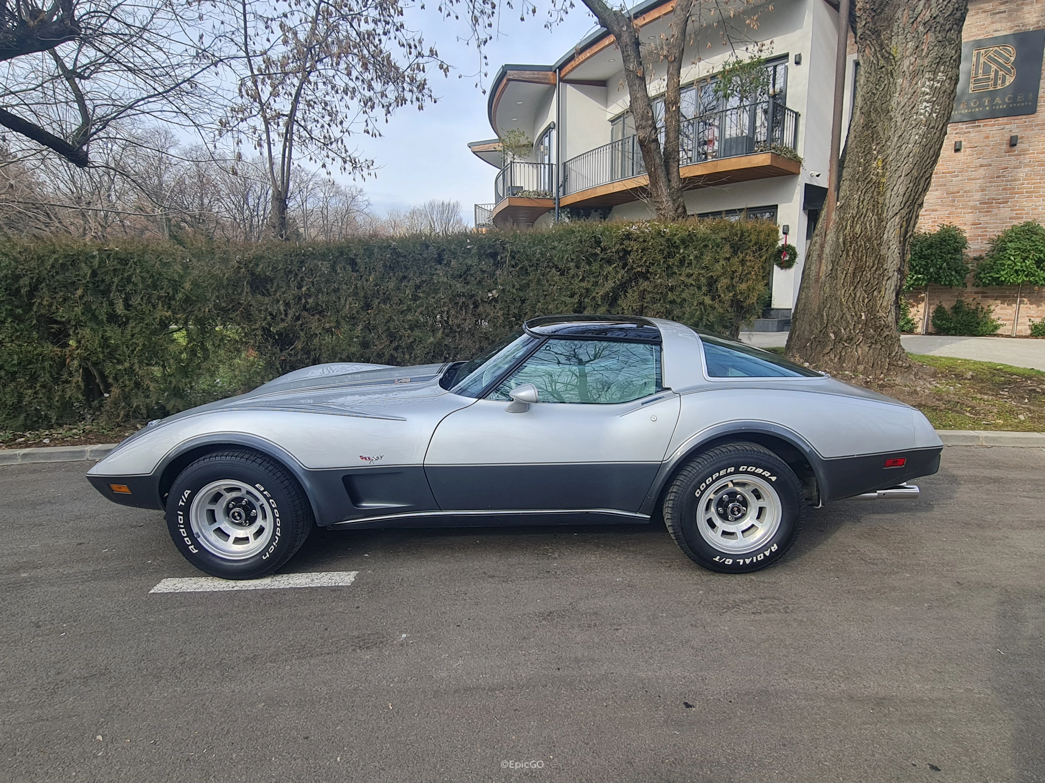 Epic Car 11